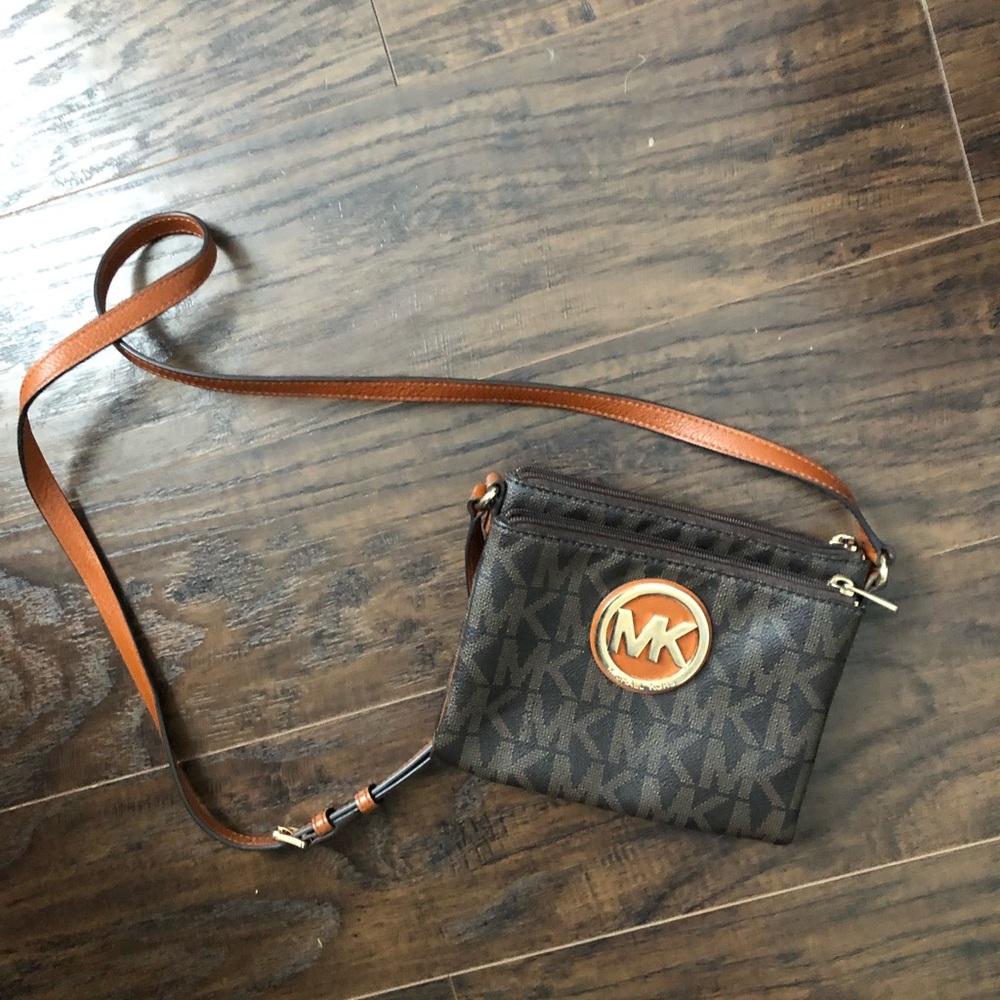 Michael Kors Crossbody